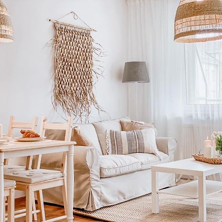 Apartamenty Flat White Ruczajowa Жельона Гора Екстериор снимка